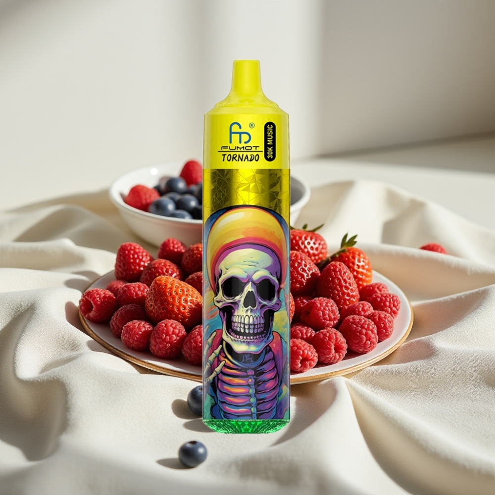 Fumot RandM Tornado 30000 Pufuri 30mL Capsuni Afine Zmeură